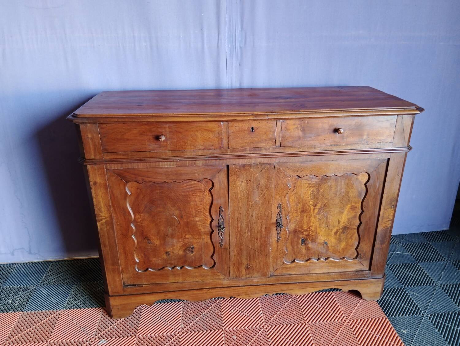 Country buffet, walnut buffet with 2 doors