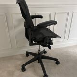 HERMAN MILLER Aeron Office Chair