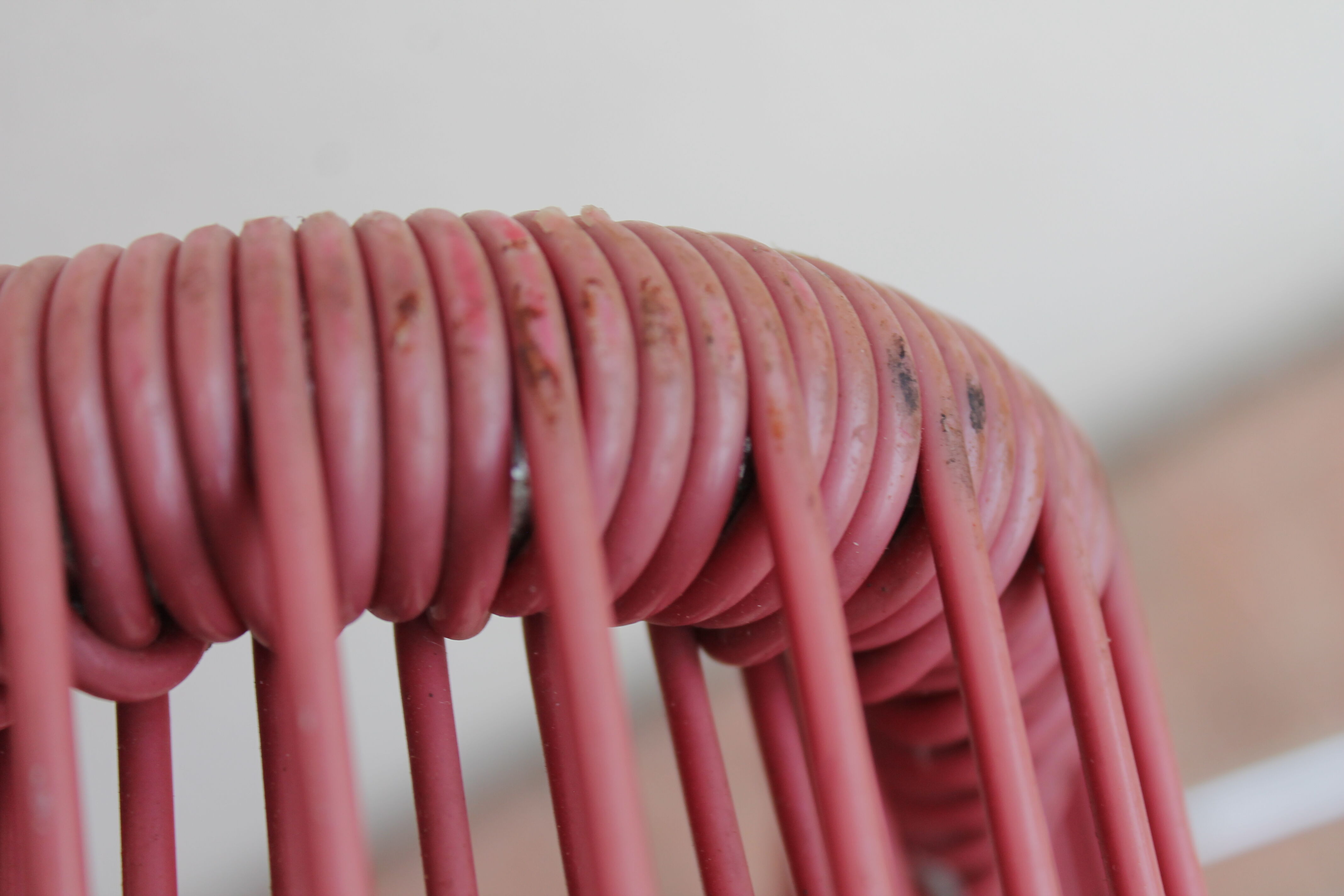 Reclining scoubidou chair