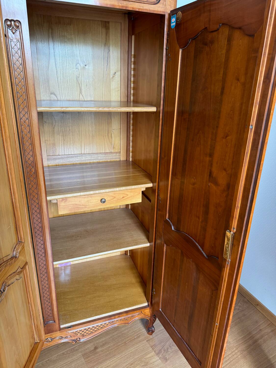 Three-door wardrobe in Regency style