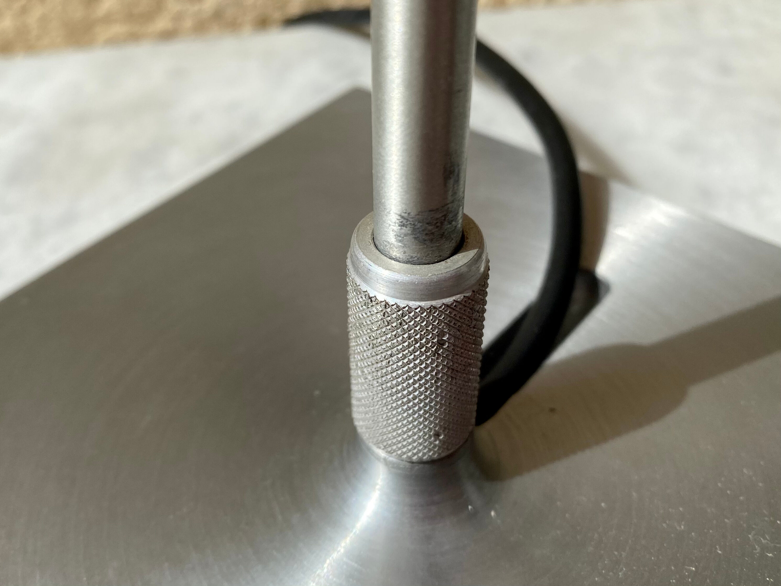 Table lamp Constanzina Luceplan design Paolo Rizzatto vintage 1986