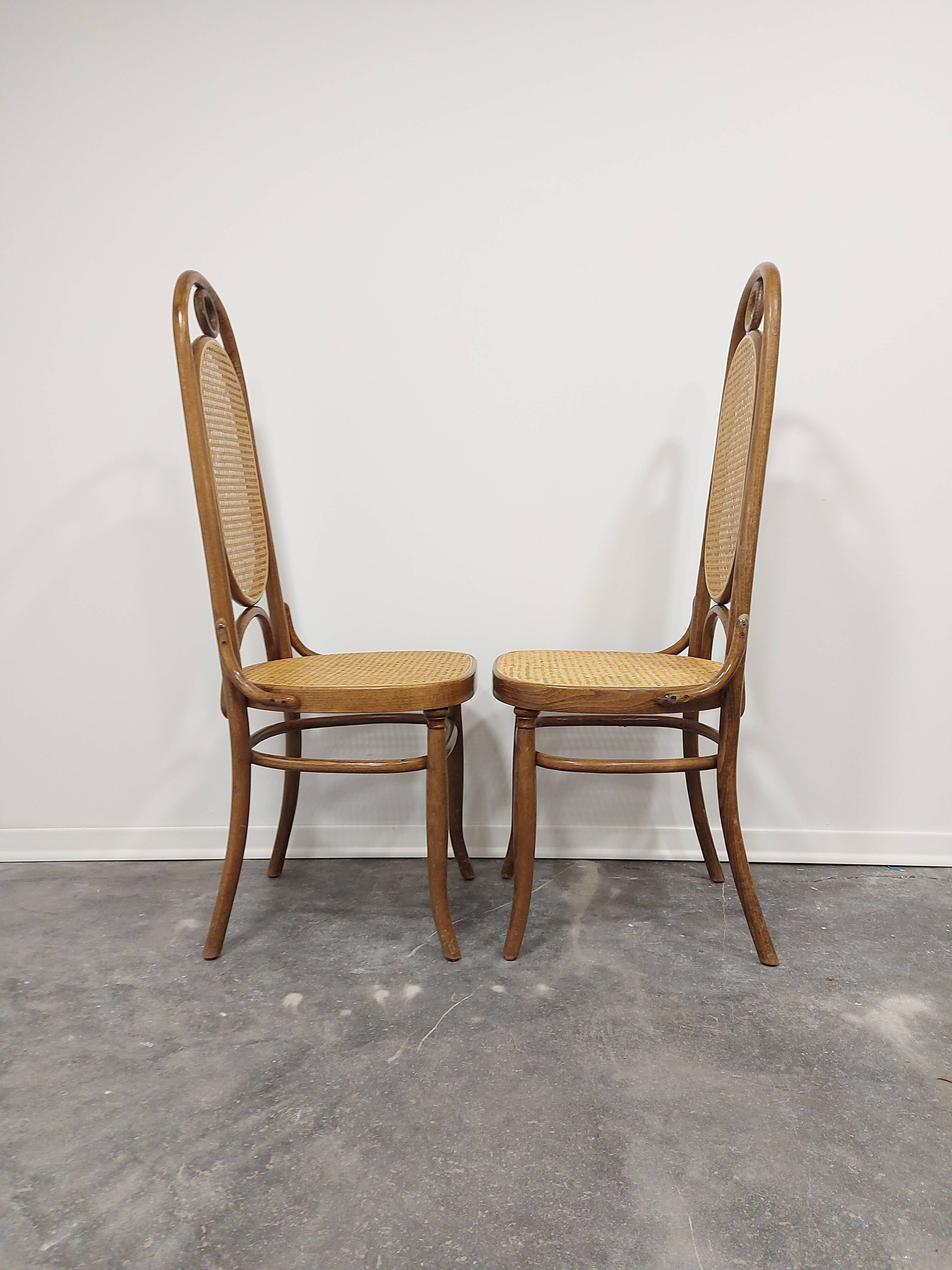 Dining chair, bentwood, m 17, high back