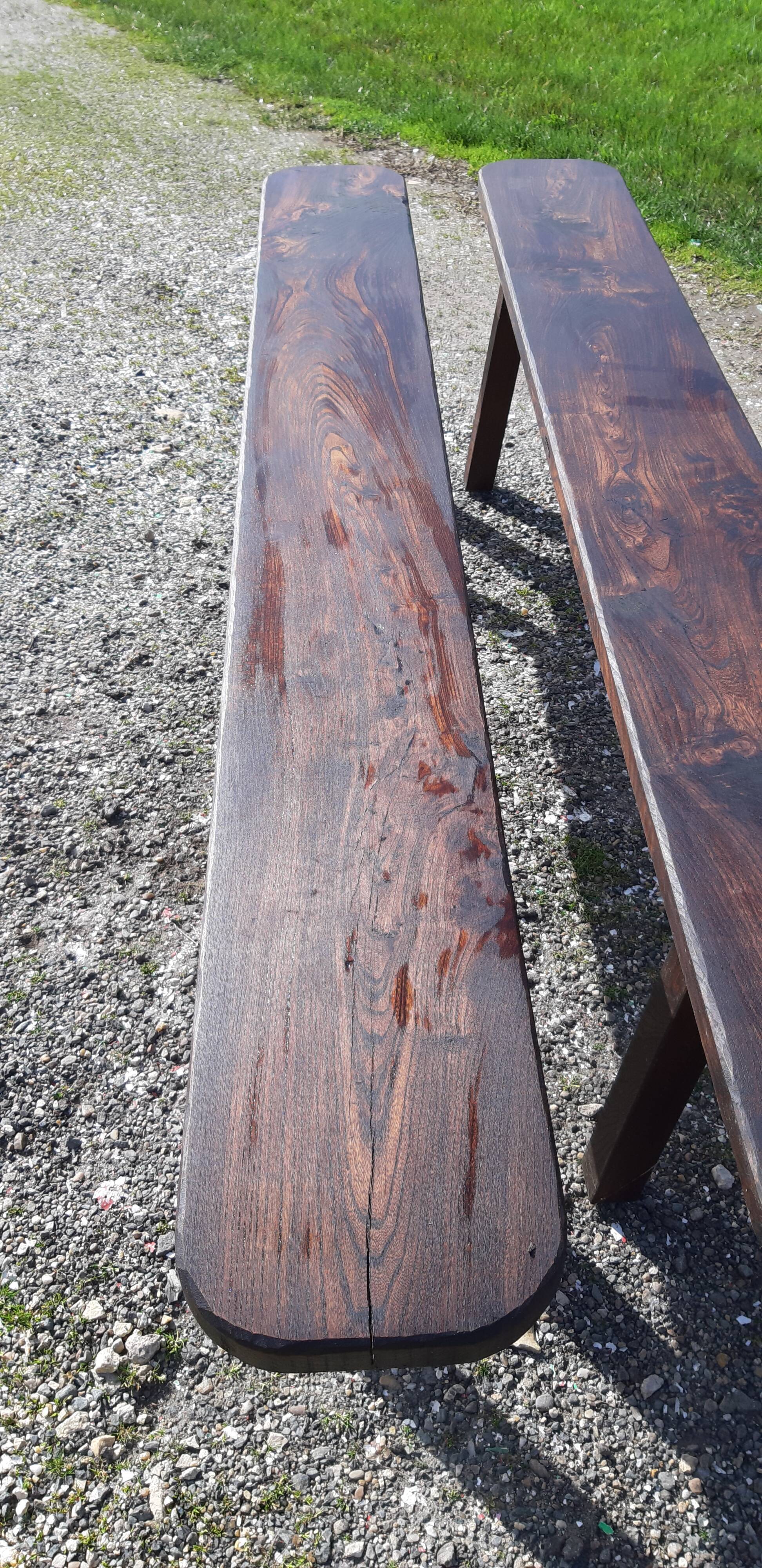 Pair of country banks in chêne