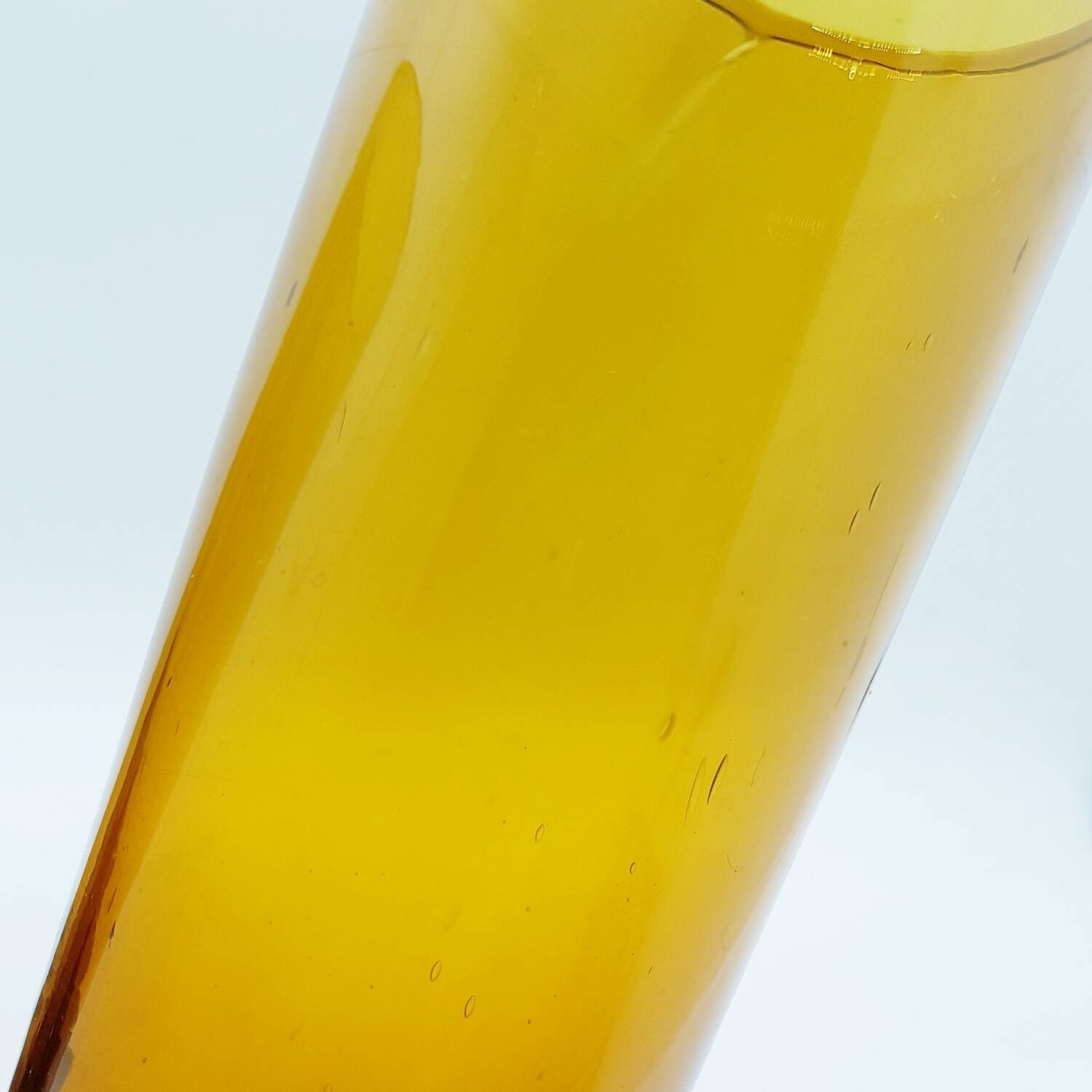 6 grands verres en ambre soufflé bouche