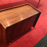 Bar cabinet 2 doors rolling