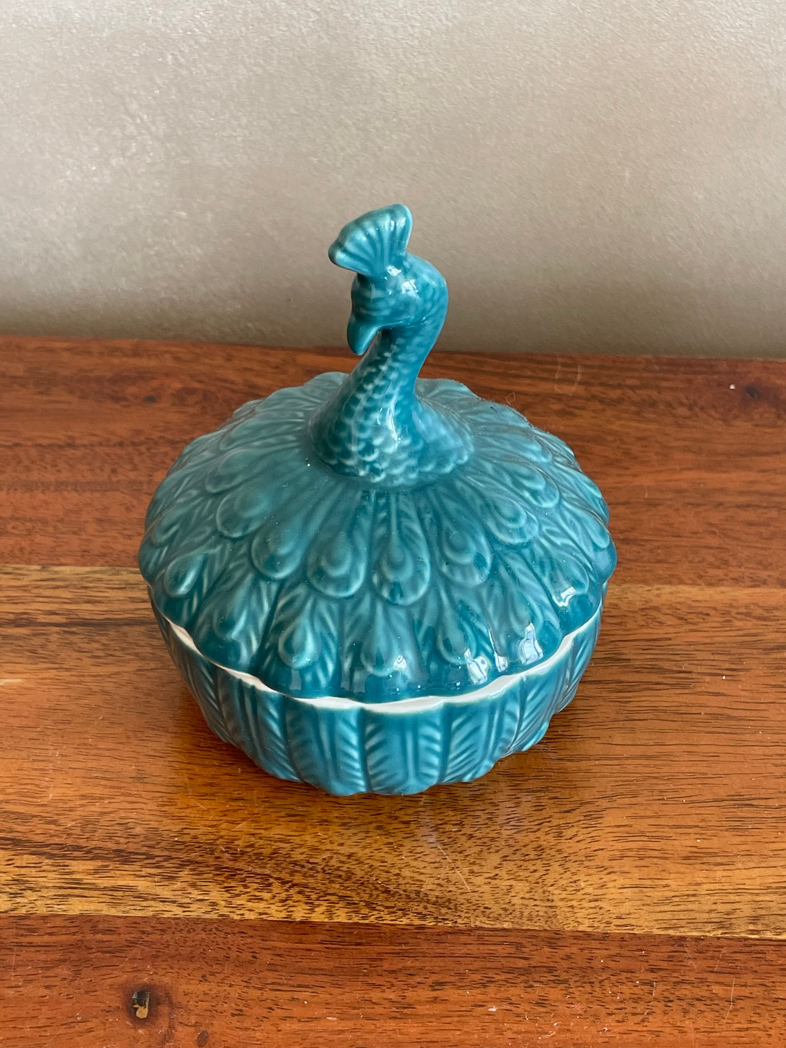 Peacock-shaped jewelry box