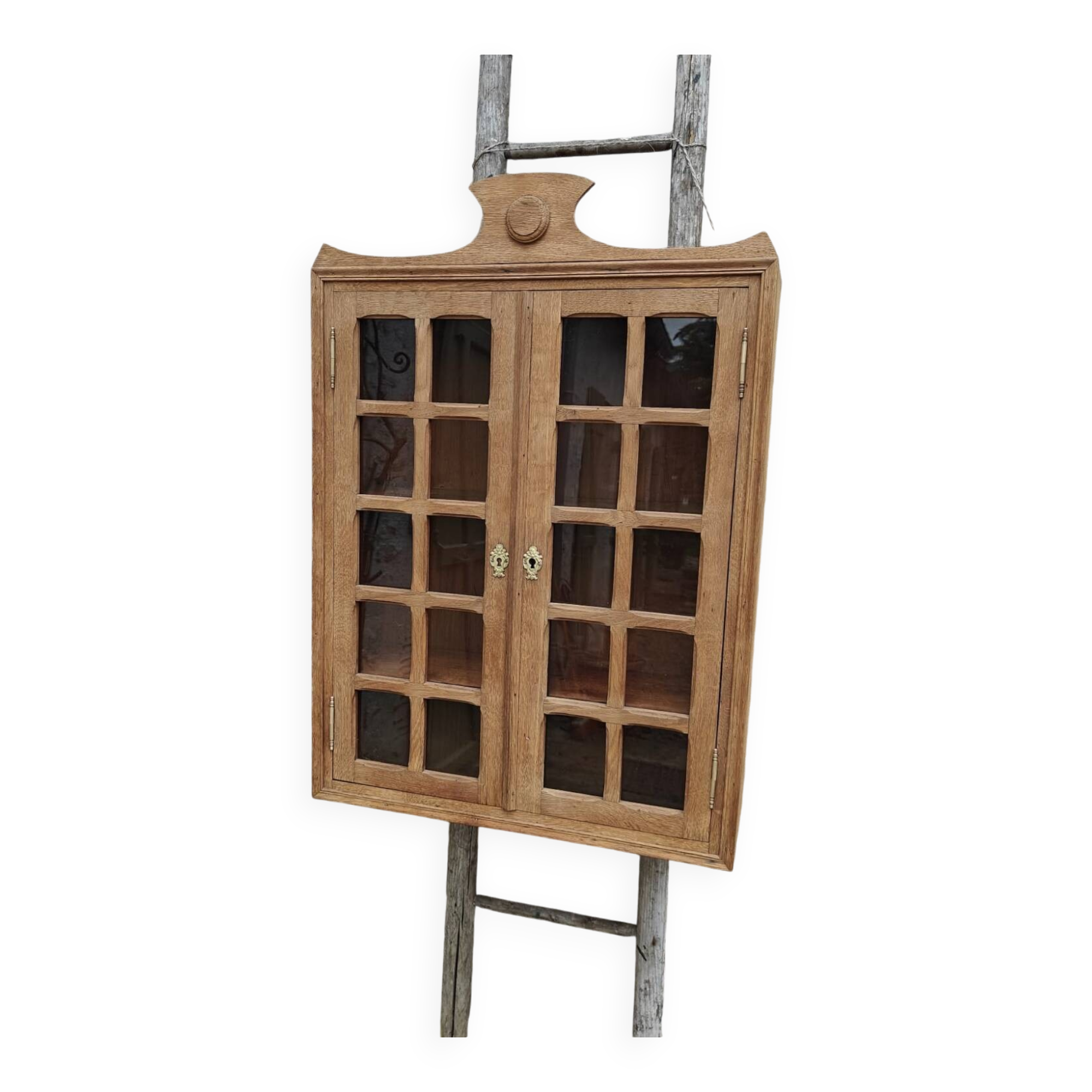 Small Parisian glass cabinet