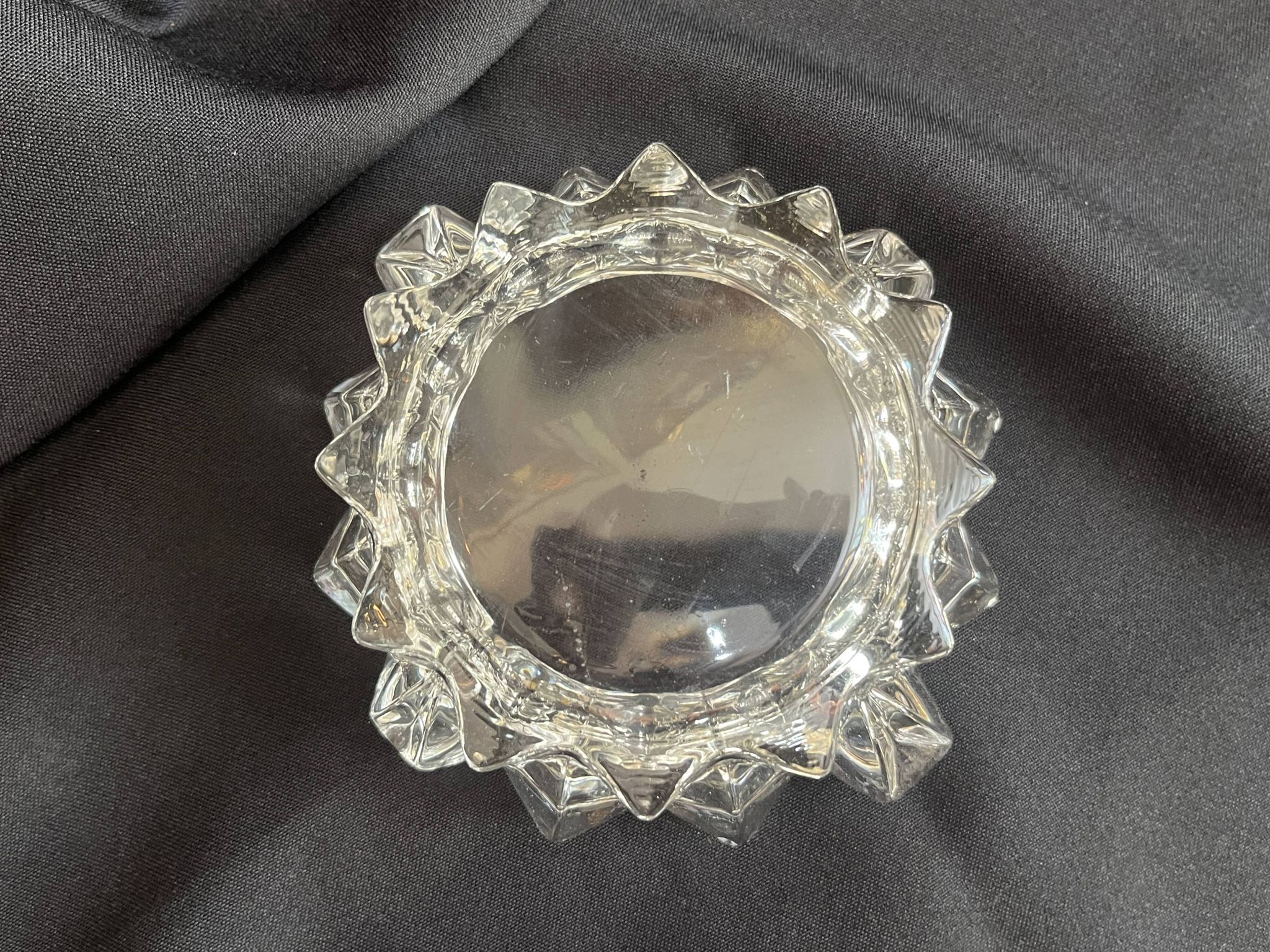 Art deco ashtray in old vintage molded glass glass pocket emptier