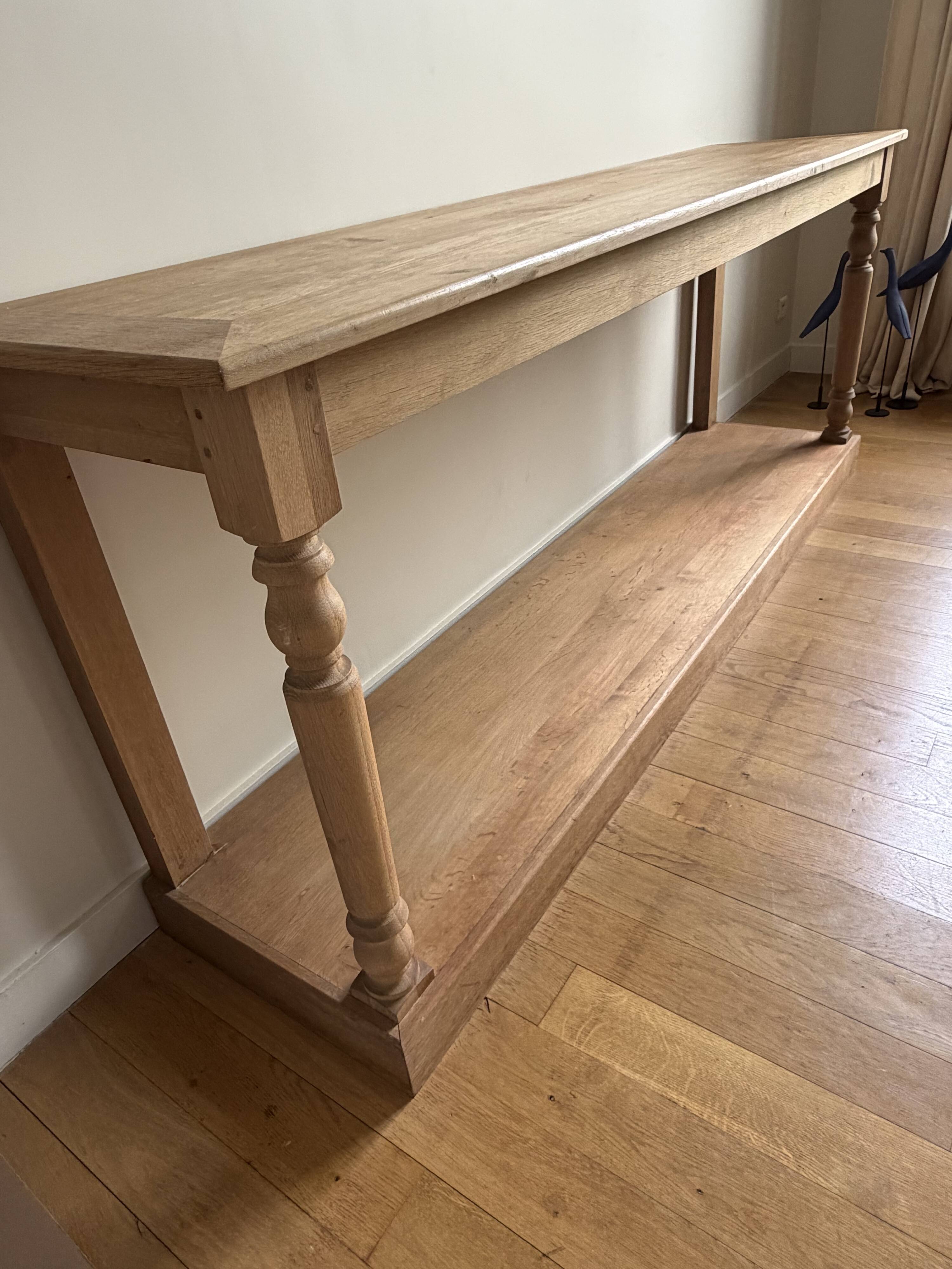 Console Flamant en chêne brut