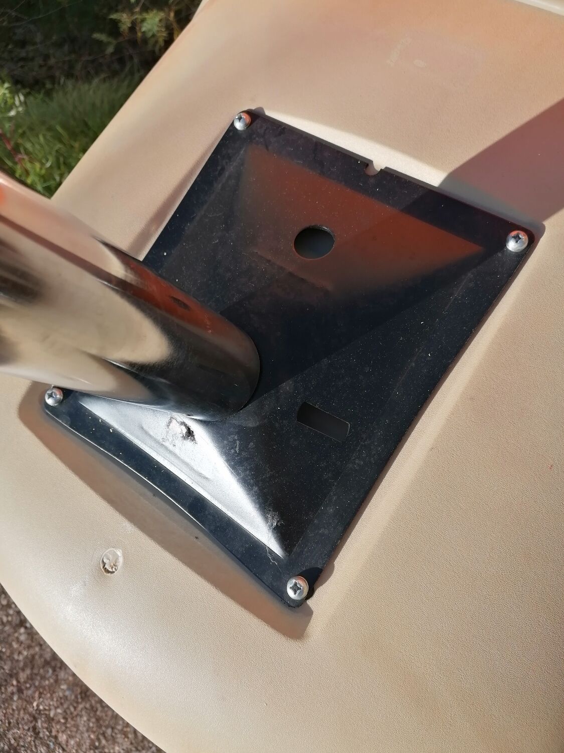 Set of 4 vintage Steelcase Strafor office chairs by Randall Buck.