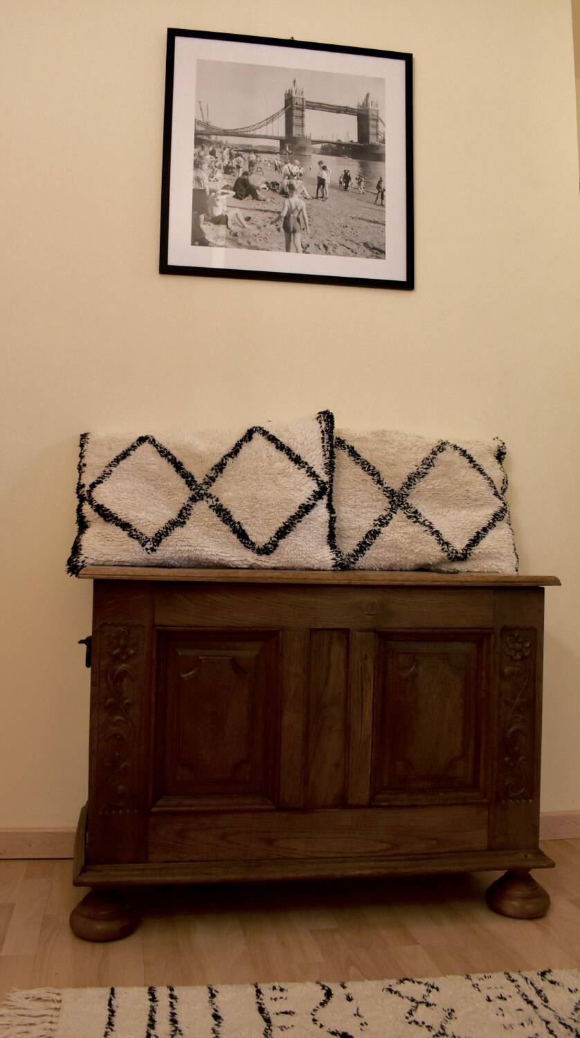 Coffre en bois rustique