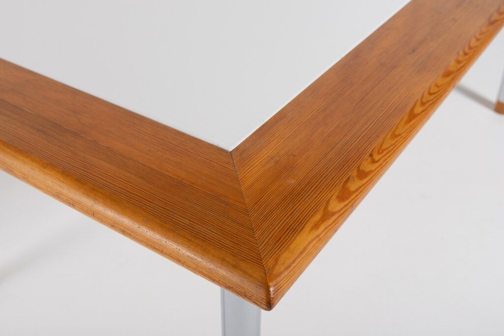 Scandinavian dining table Antti Nurmesniemi, Finland 1970