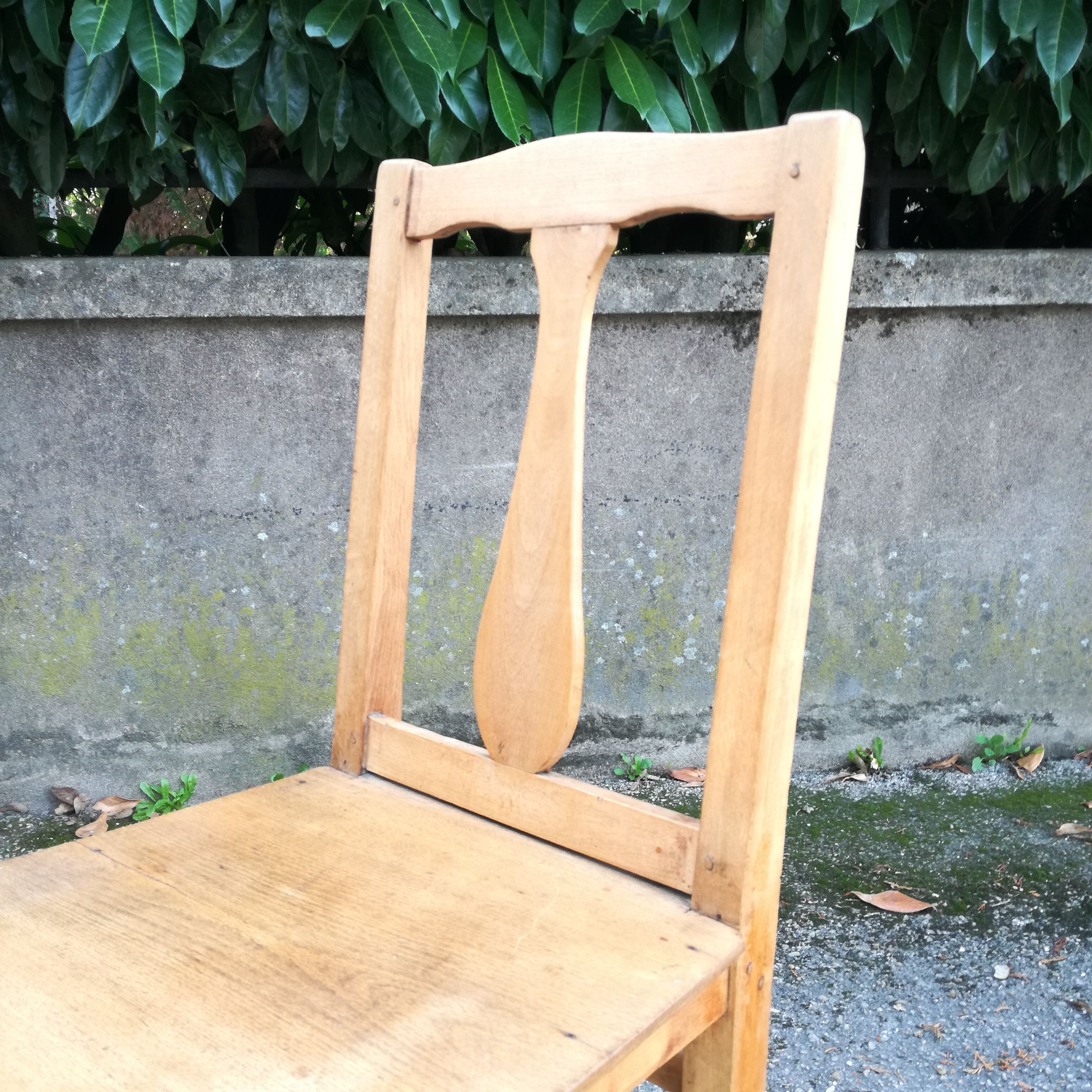 Chaise en bois, France 1940