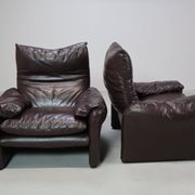 Pair of Maralunga leather armchairs by Vico Magistretti for Cassina, 1974