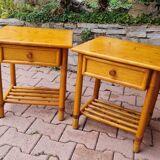 Paire  de tables de chevet  en rotin maugrion