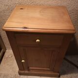 Solid pine jam maker