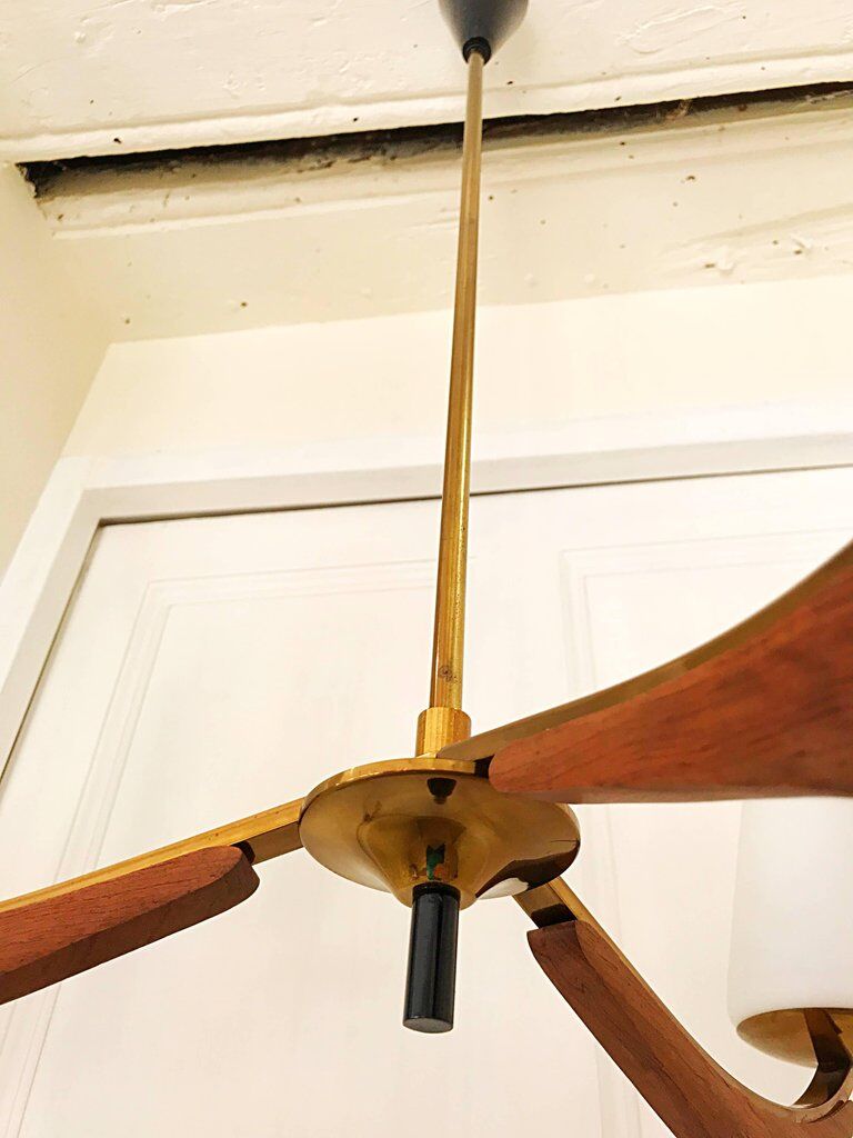 Chandelier french Arlus opaline and wood 1950