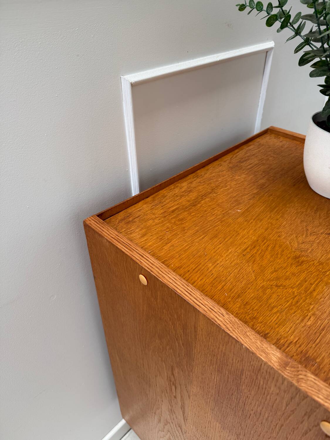 Vintage chiffonier with compass feet