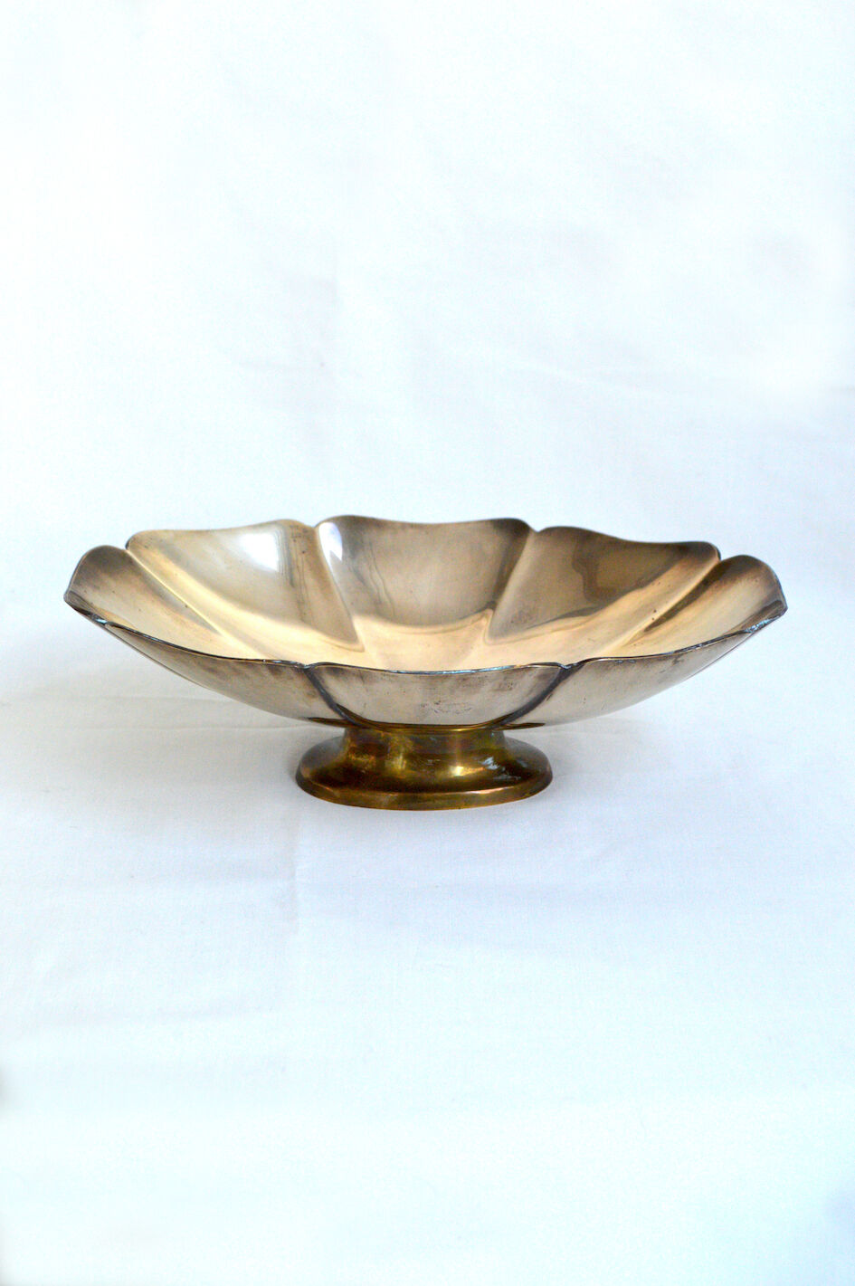 Coupe vintage en laiton