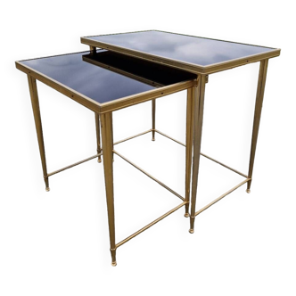 Nesting side coffee table