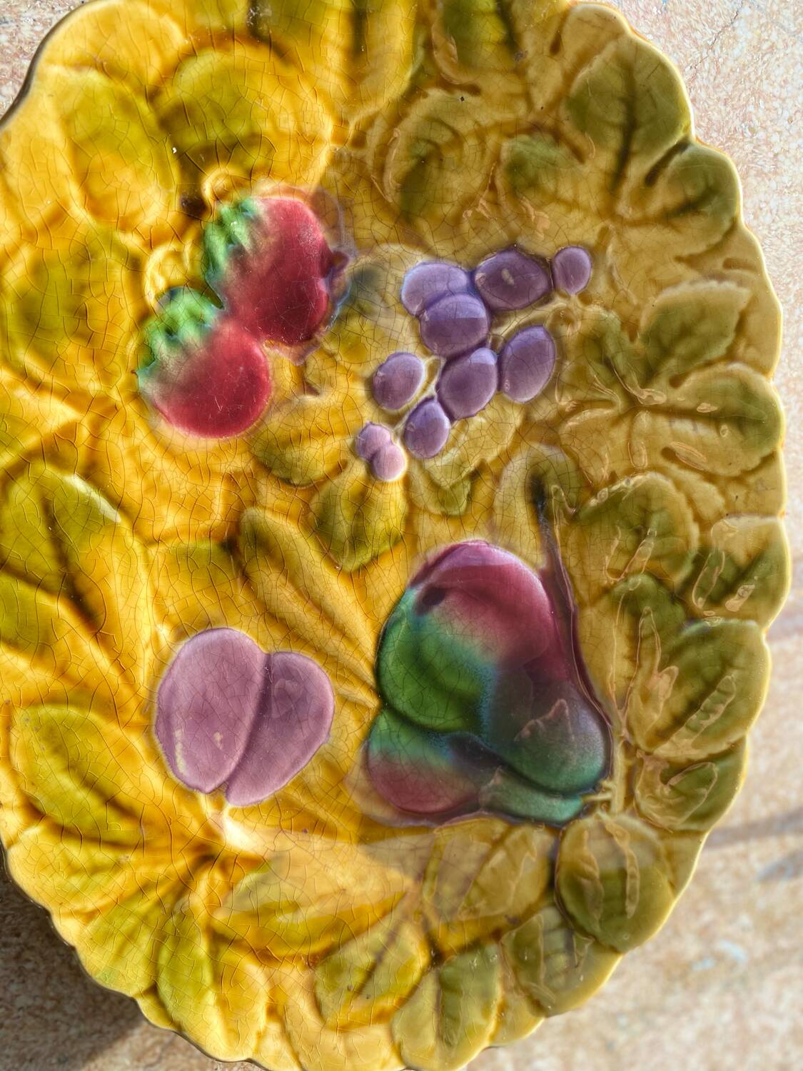 Vintage Sarreguemines majolica oval dish