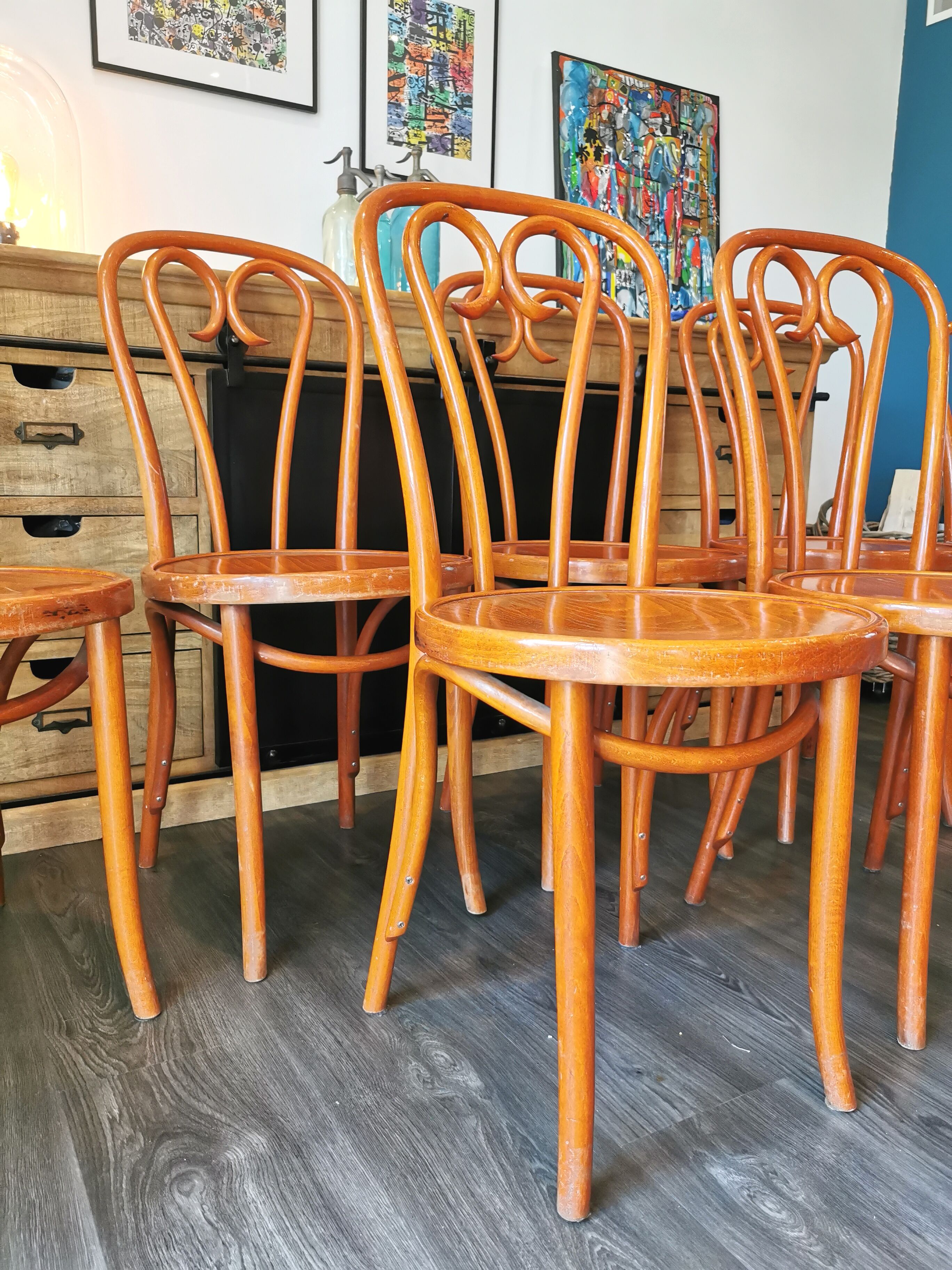 8 chaises bistrot