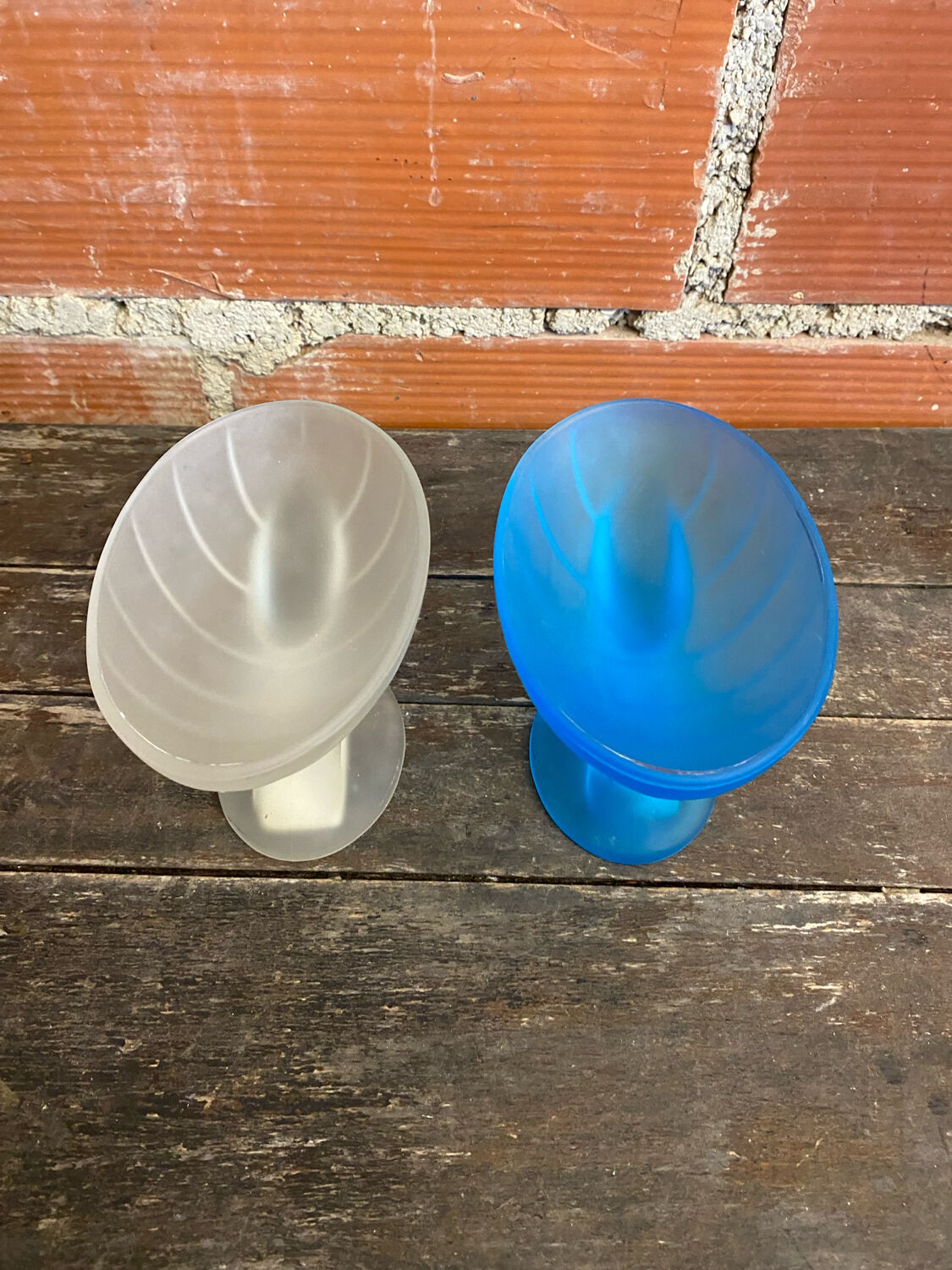 Set of 6 zig zag design ice cream bowls la rochere frosted glass france