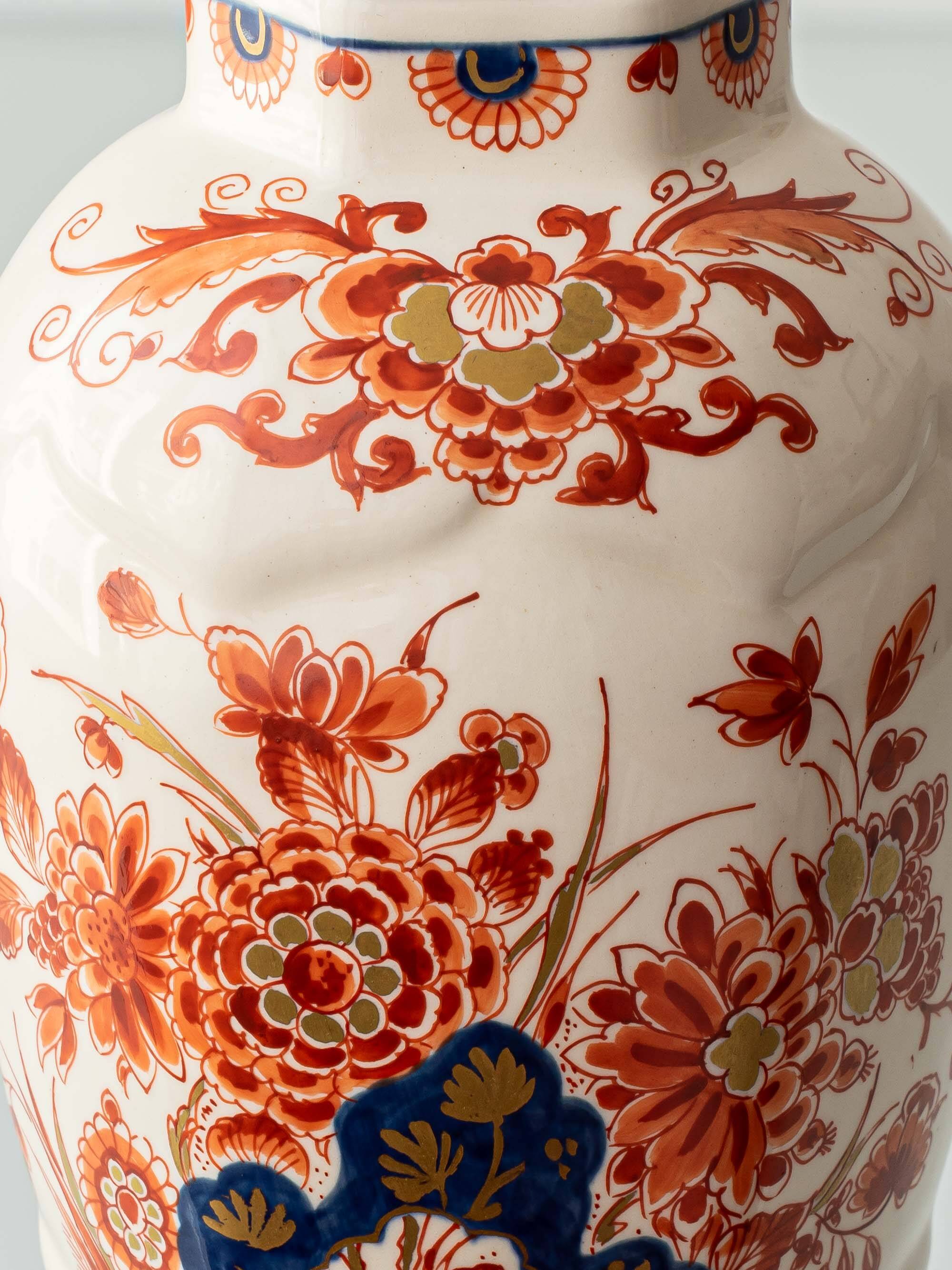 Pair of "Pijnacker" Imari Style Table Lamps from Royal Delft, Hand-Painted with Silk Shades