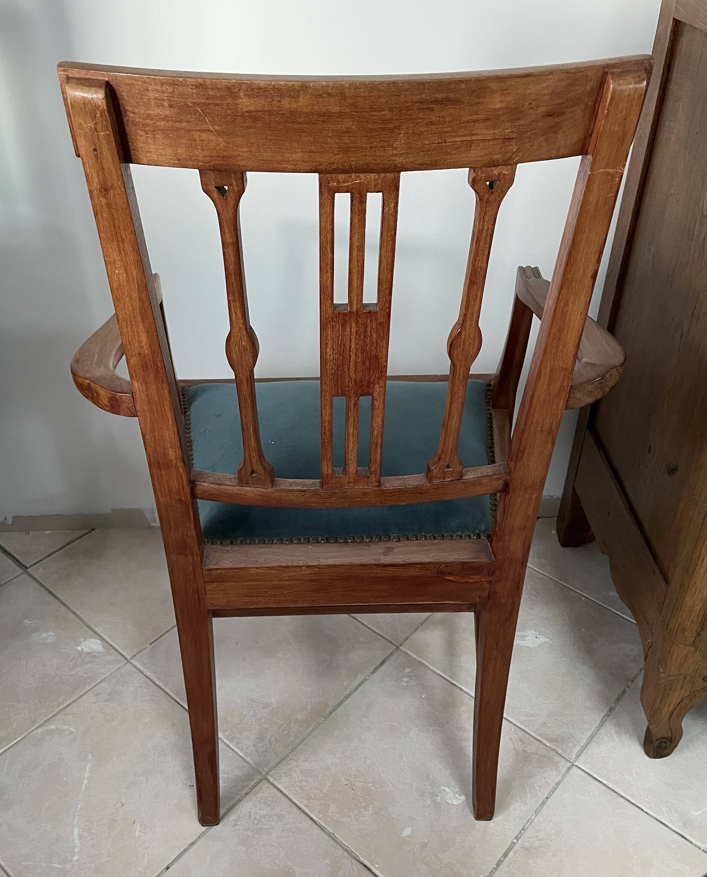 Art Deco armchair with armrest