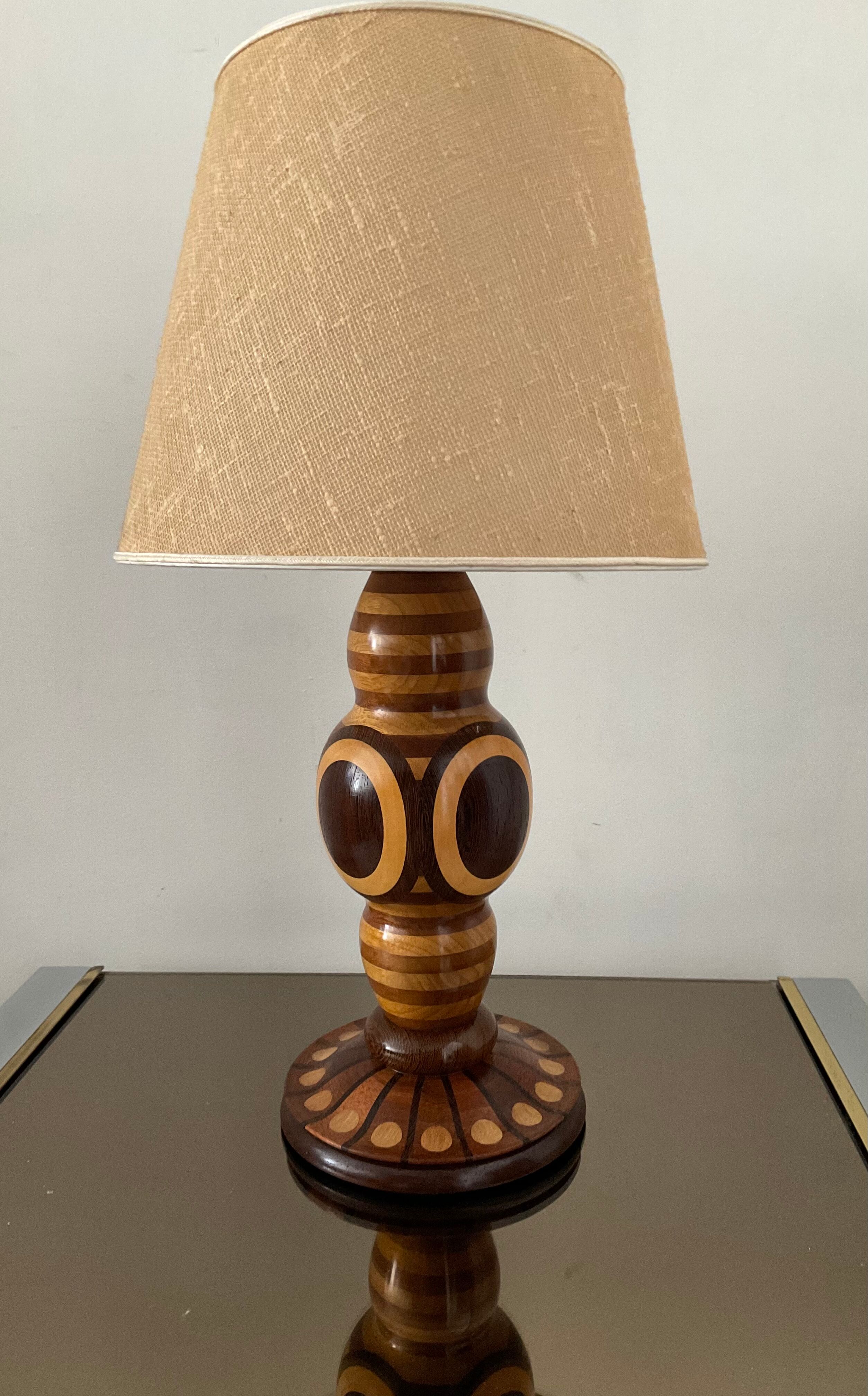 Vintage lamp in inlaid wood 60s-70s