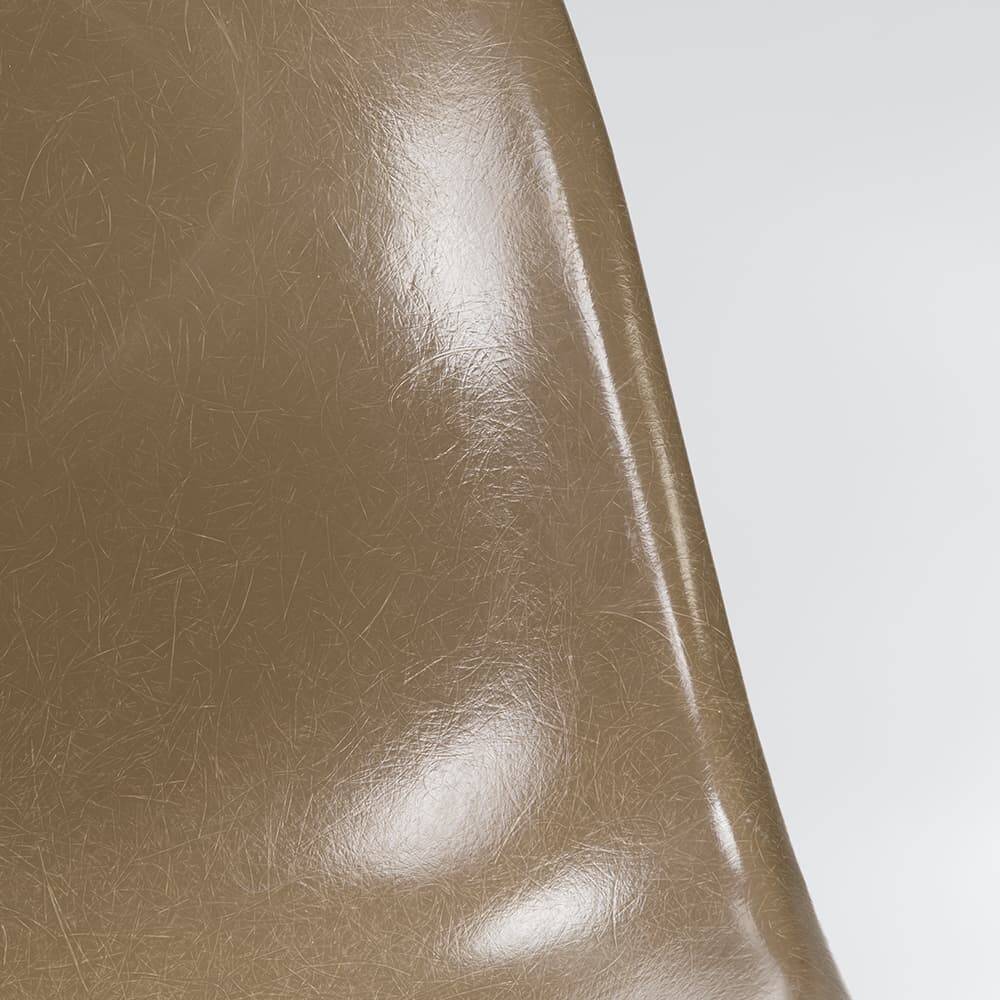 Tan Herman Miller Original Eames DSW Dining Side Shell Chair
