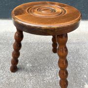 Tripod stool