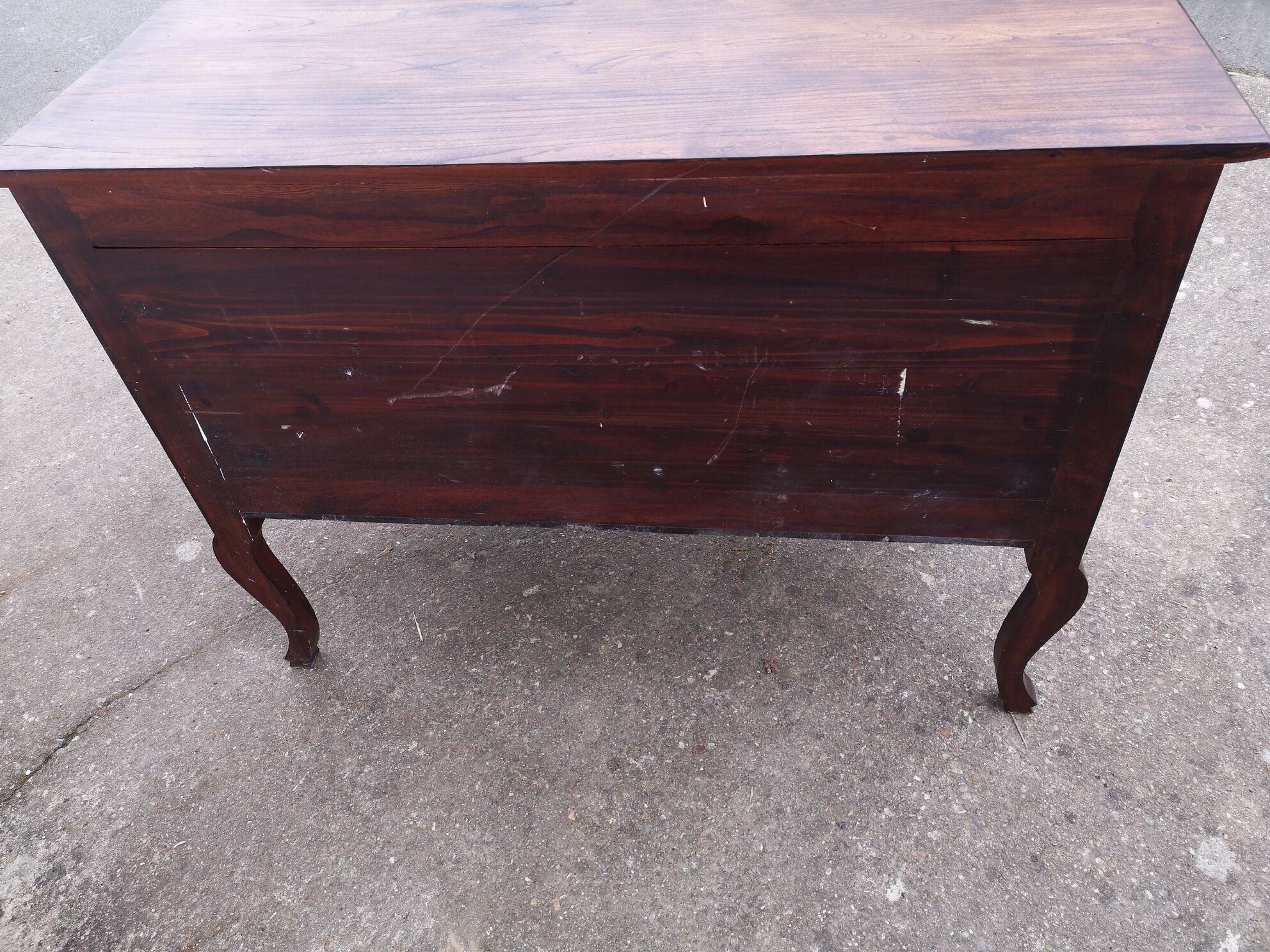 Nîmoise chest of drawers