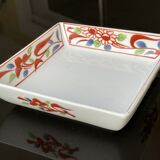 Flat Petti with floral decoration