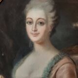 Portrait au pastel français de la fin du XIXe siècle d'une jeune fille dans un cadre ovale doré