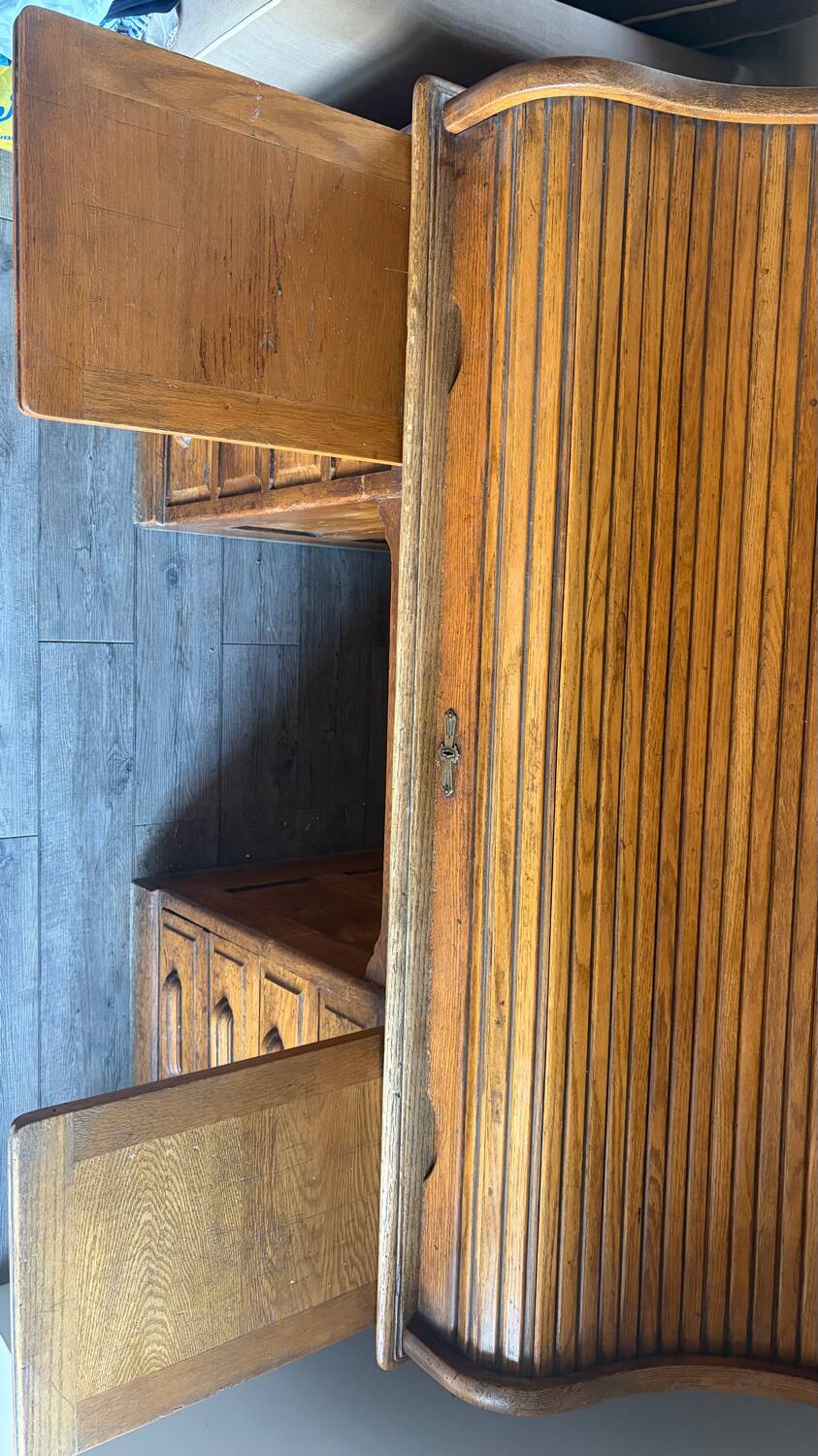 Old American office Delaunay