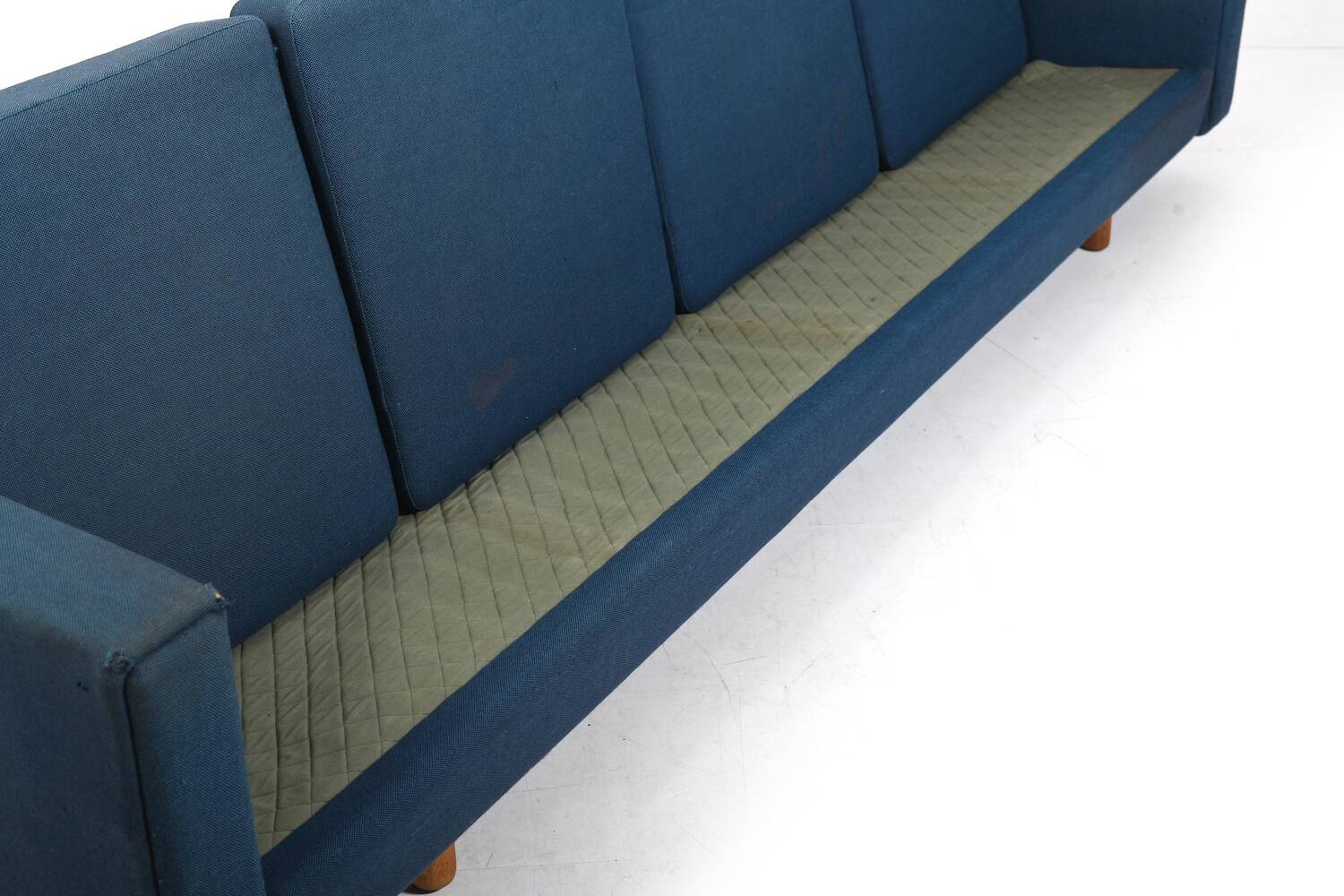 Hans J. Wegner GE-300/4 Sofa Getama Denmark 1960s