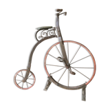 Bi child 1900 in metal and wood on base