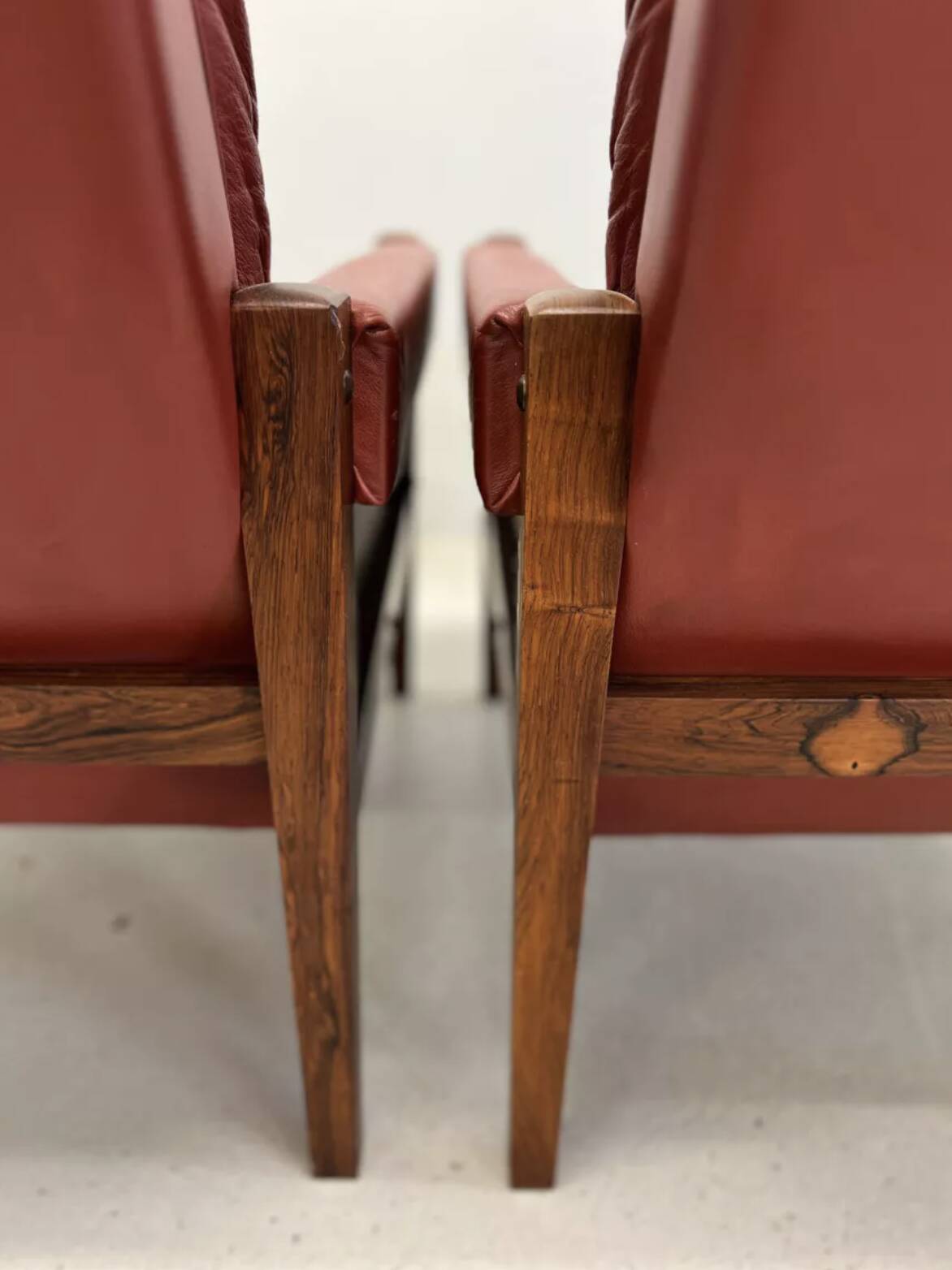 Vintage Danish Lounge Chairs In Rosewood And Leather. 1960s. 5