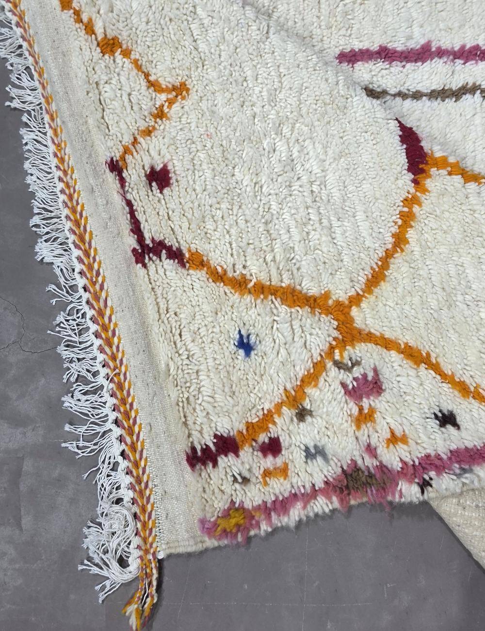 Azilal Moroccan Rug - 400 x 290 cm