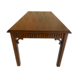 English-style coffee table