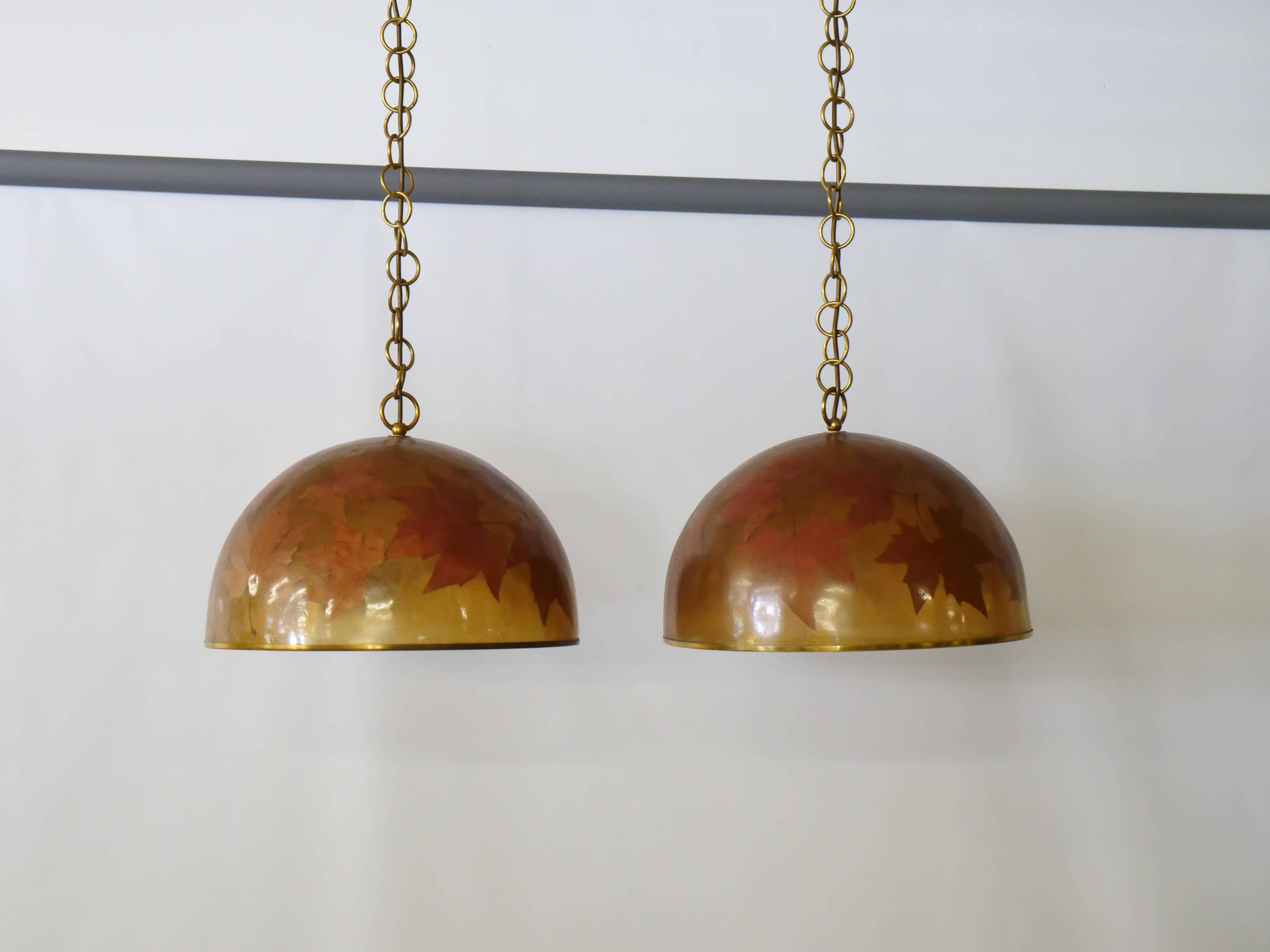 Italian design hanging lamps resin and leaves, 1970s 1980s