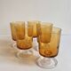 Verres à vin en verre fumé
