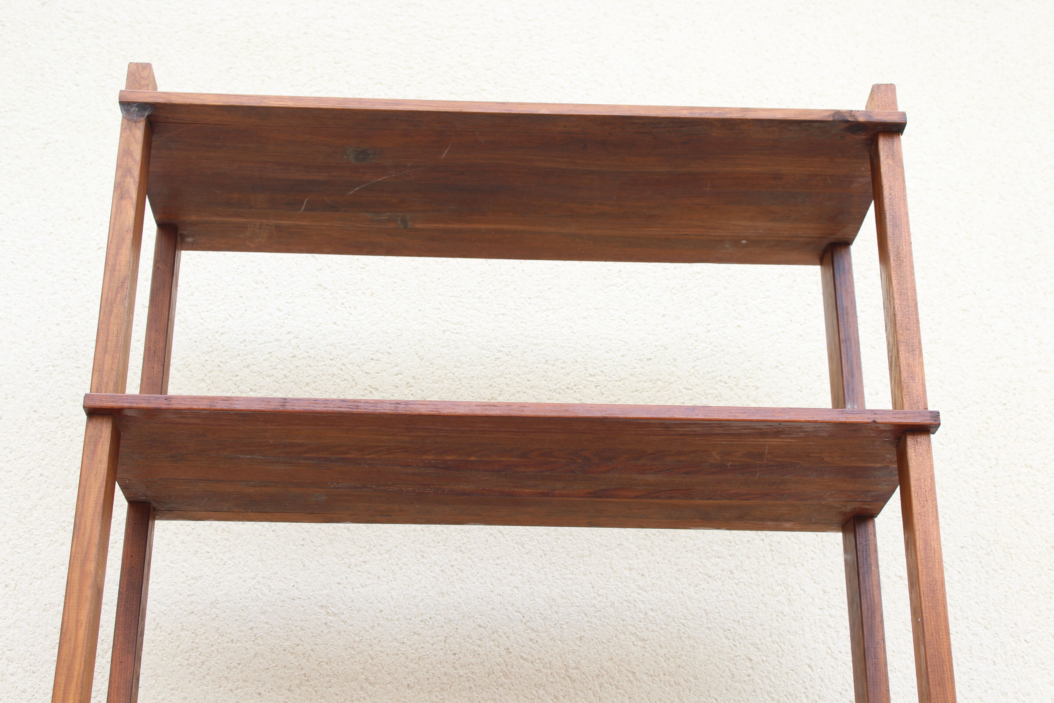 Vintage shelf scandinavian design