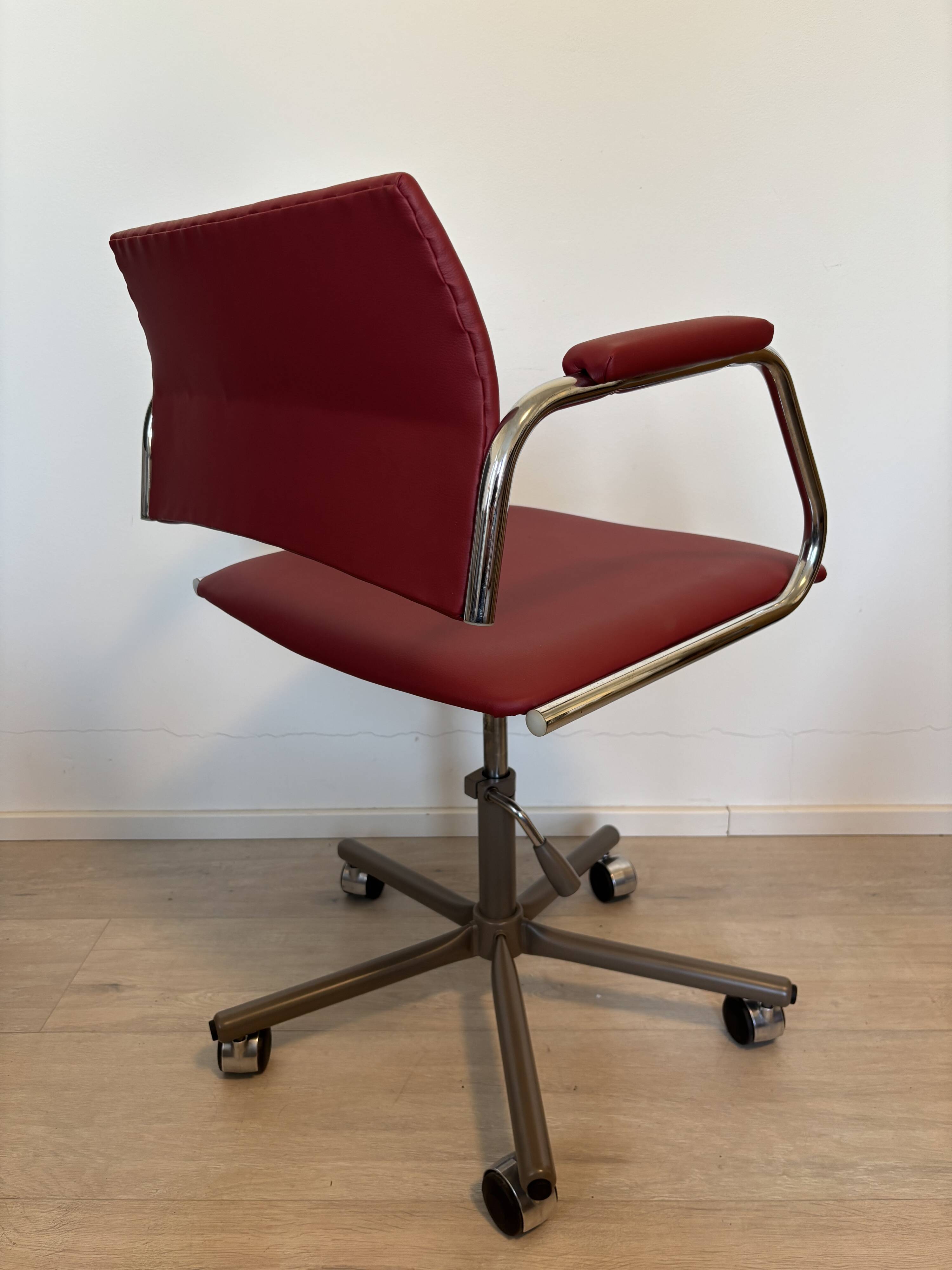 Fully Restored Cherry Office Desk Chair by Kovona, Czechoslovakia 1970’s