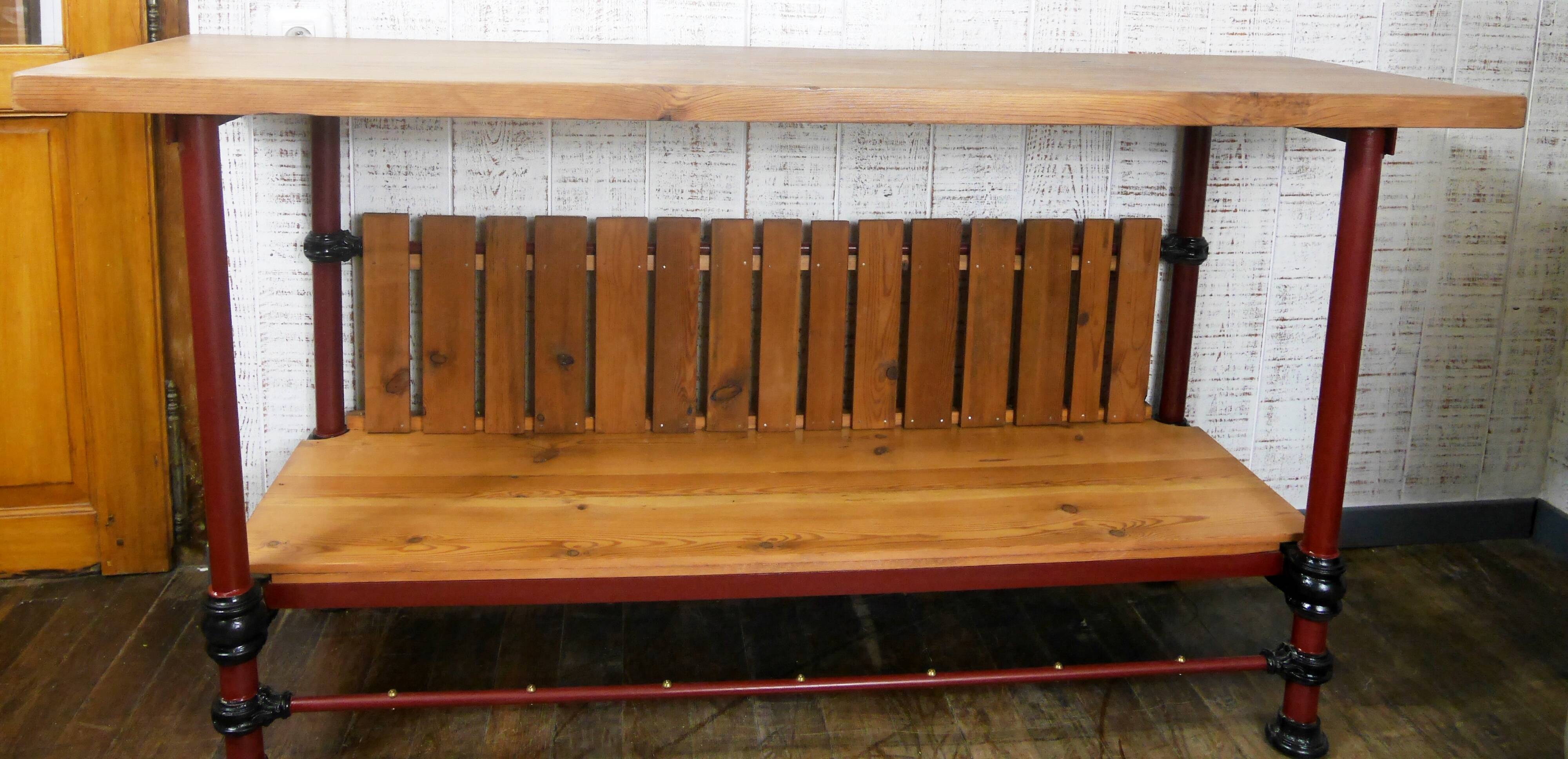 Iron and wood table, professional furniture