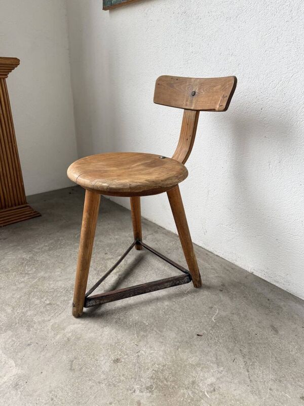 Chaise d’atelier tripode 1950