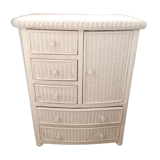 Chest of drawers in rattan