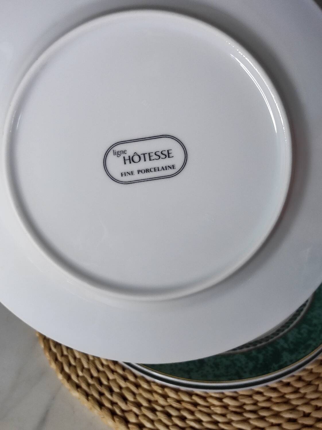 Flat plates fine porcelain green rim