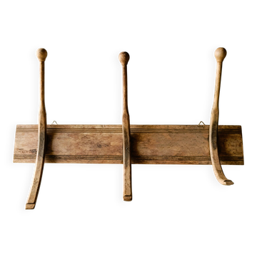 Rustic coat rack with 3 hooks